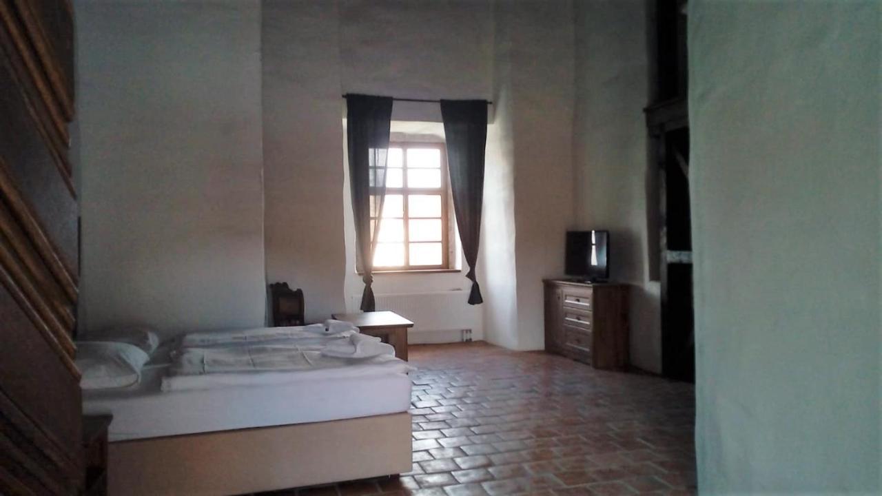 Zámek Kolštejn - Chateau Goldenstein 3* Branná
